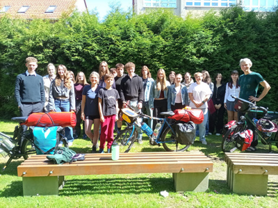 Cycling, Yoga, Juggling, Germany! 
